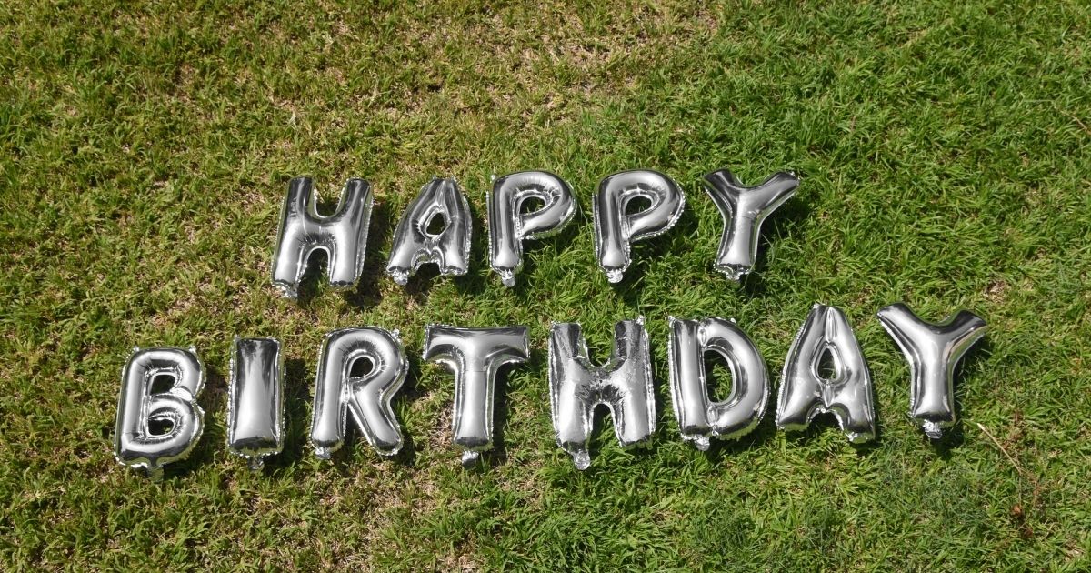 Short Birthday message for Aunt