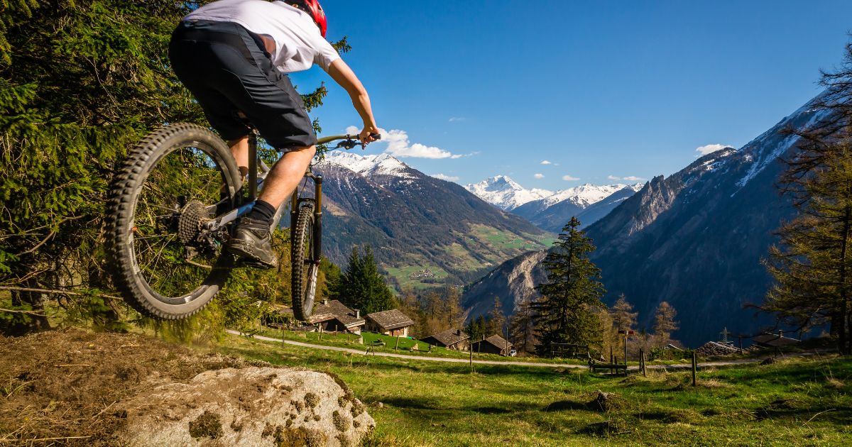 Happy birthday message to a friend