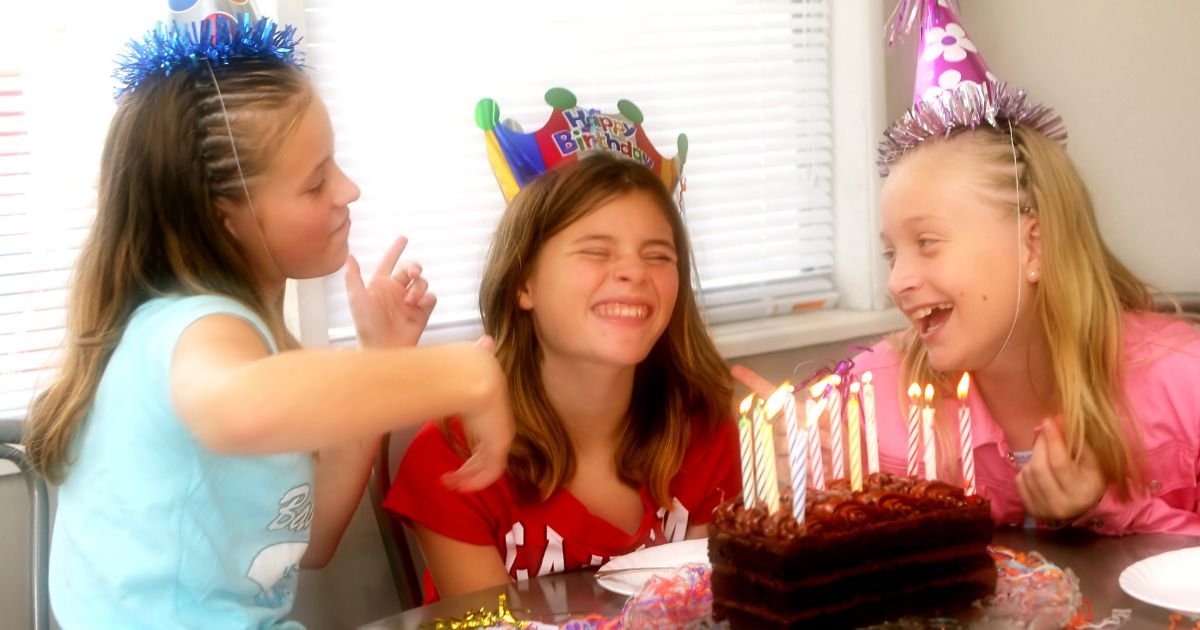 Birthday wishes for long distance sister from another mother